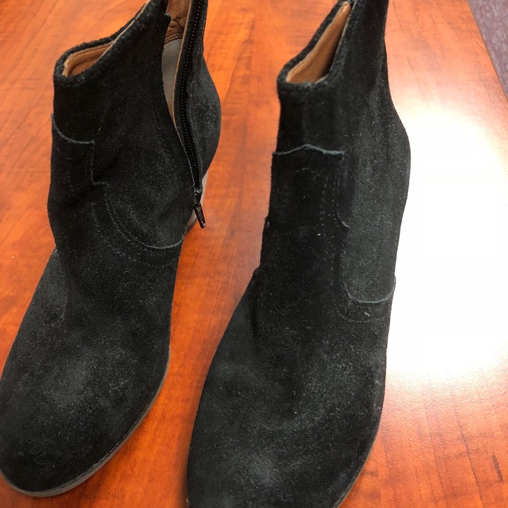 Lucky brand black booties